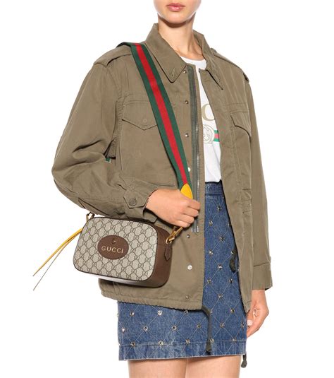 gucci supreme crossbody|gucci gg supreme shoulder bag.